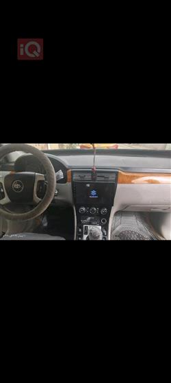 سوزوكي XL7